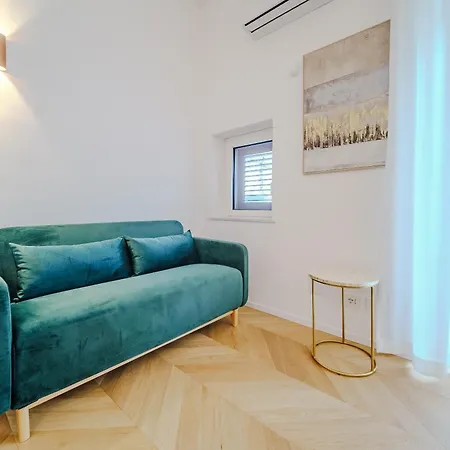 Seasicily Boutique شقة